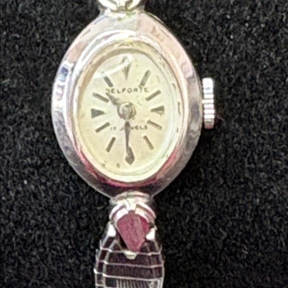 Vintage Belaforte 10k Bezel Ladies Watch - Picture 2 of 11